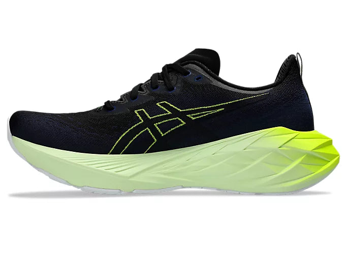 ASICS NOVABLAST 4